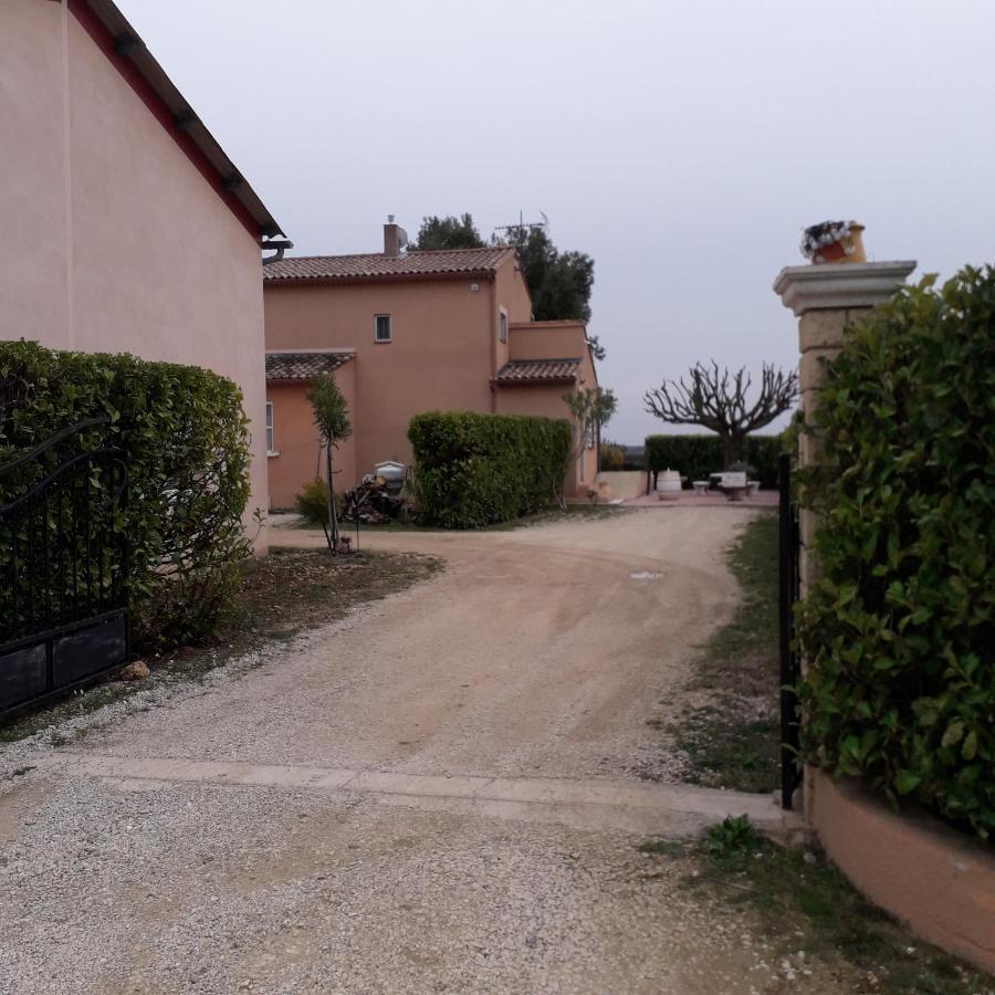 Vents D'Anges Bed & Breakfast Sainte-Cécile-les-Vignes Eksteriør bilde